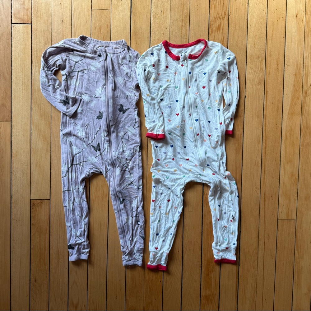 Kyte Baby Set of Two 3T Baby Zip-Up Pajamas